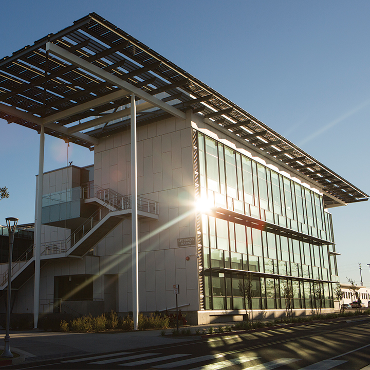 LMU's Life Sciences Building
